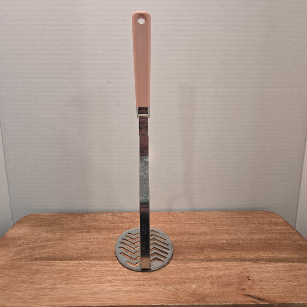 Rare Vintage Pink Made In USA Masher Ricer‎ Utensil Maid Of Honor Sears Brand